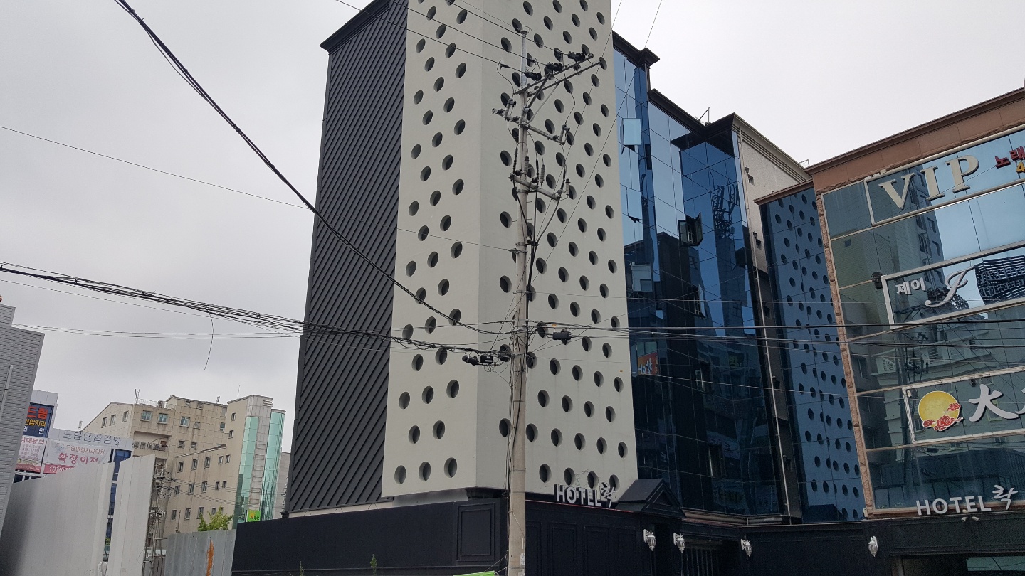 Ulsan Rock Hotel Subsidence Lifting