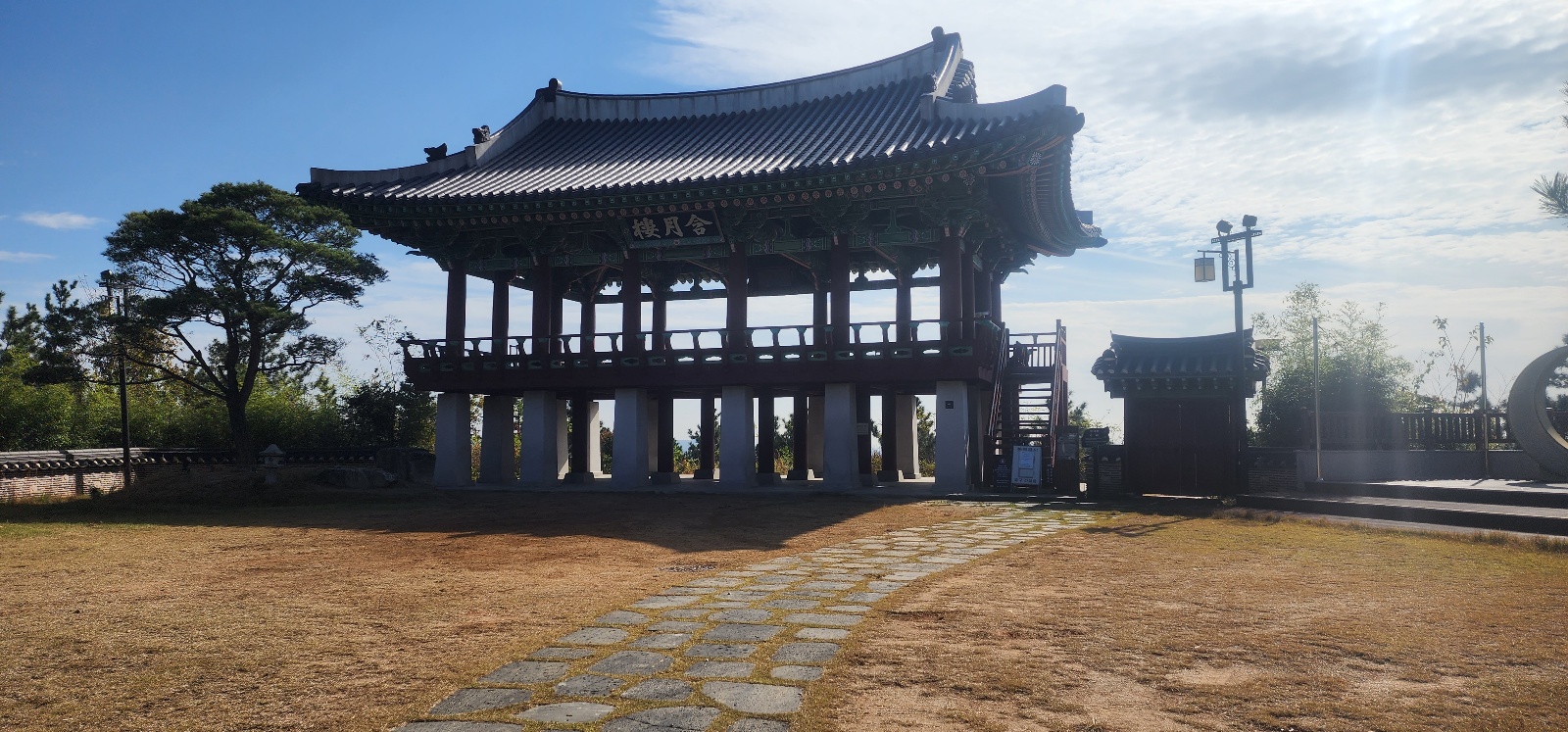 Hamwolru Pavilion Restoration