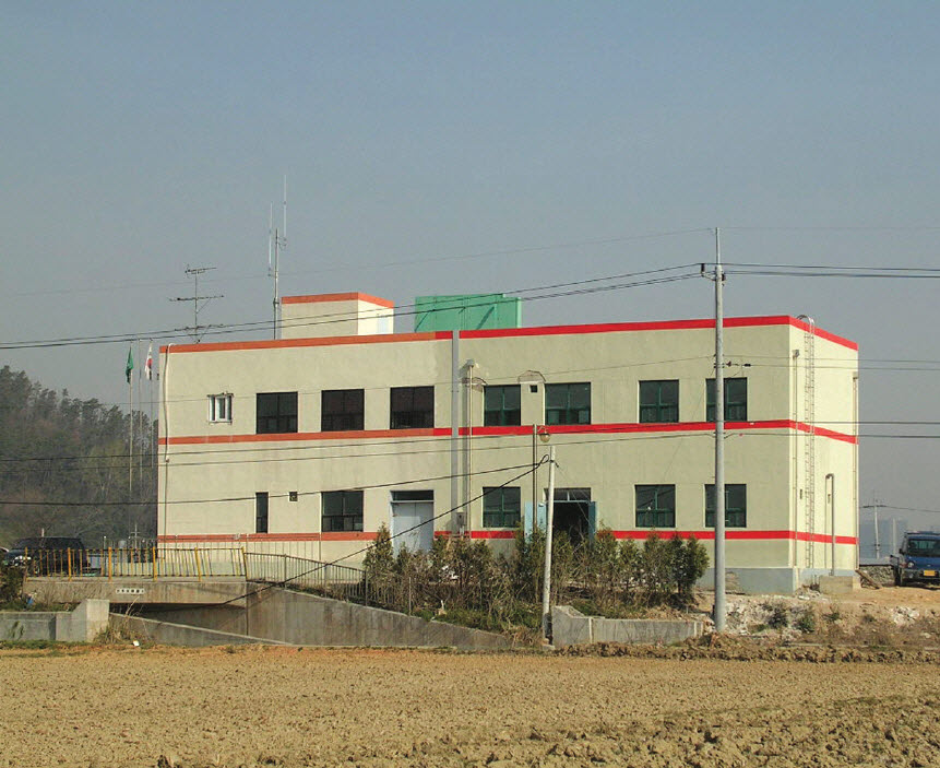East Songjeong Station