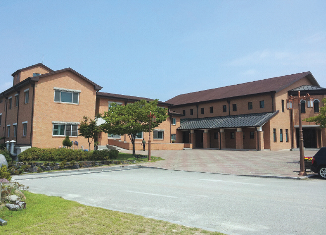 Cheongju Bokdaedong Catholic Church