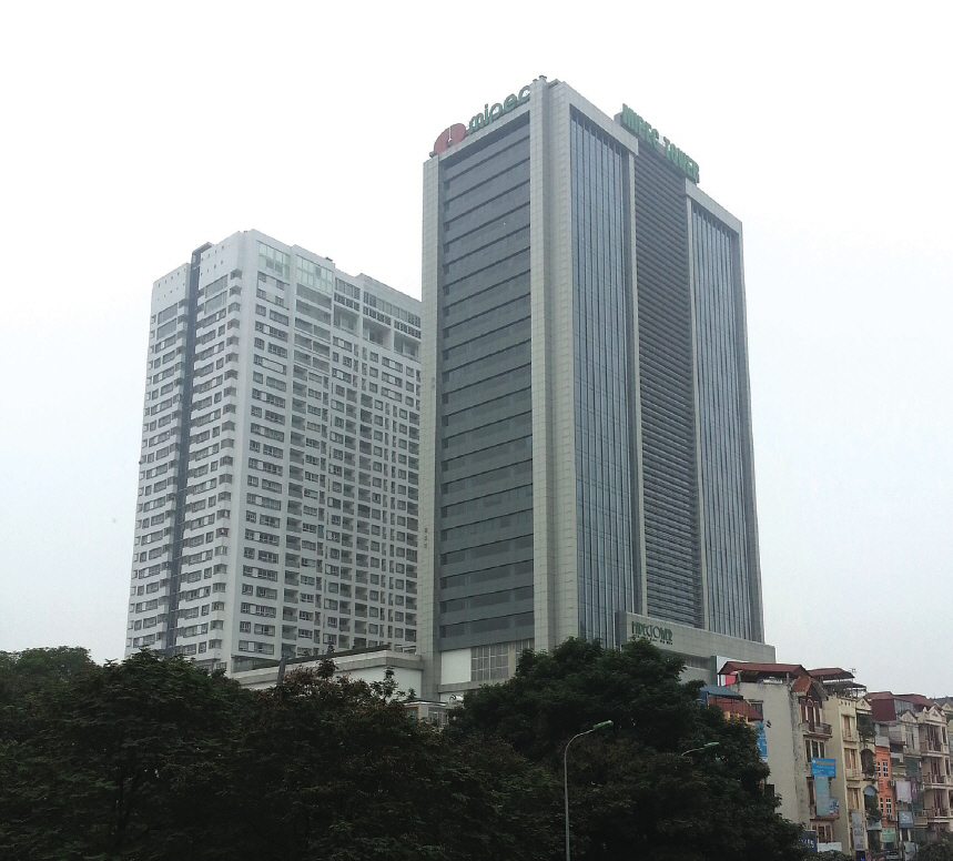Lotte Mart Dongda Branch, Vietnam